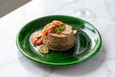 Gâteau de foies de volailles à la bressanne